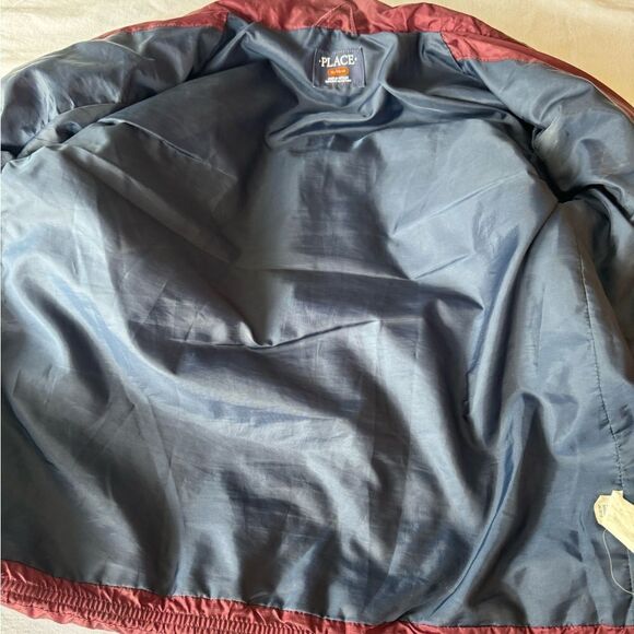Boys coat. Size xl. Burgundy - Picture 3 of 6